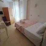 Casa de hóspedes Nese Otel