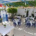 Nese Otel Casa de hóspedes Çeşme