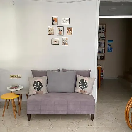 尼斯旅馆 2* Çeşme